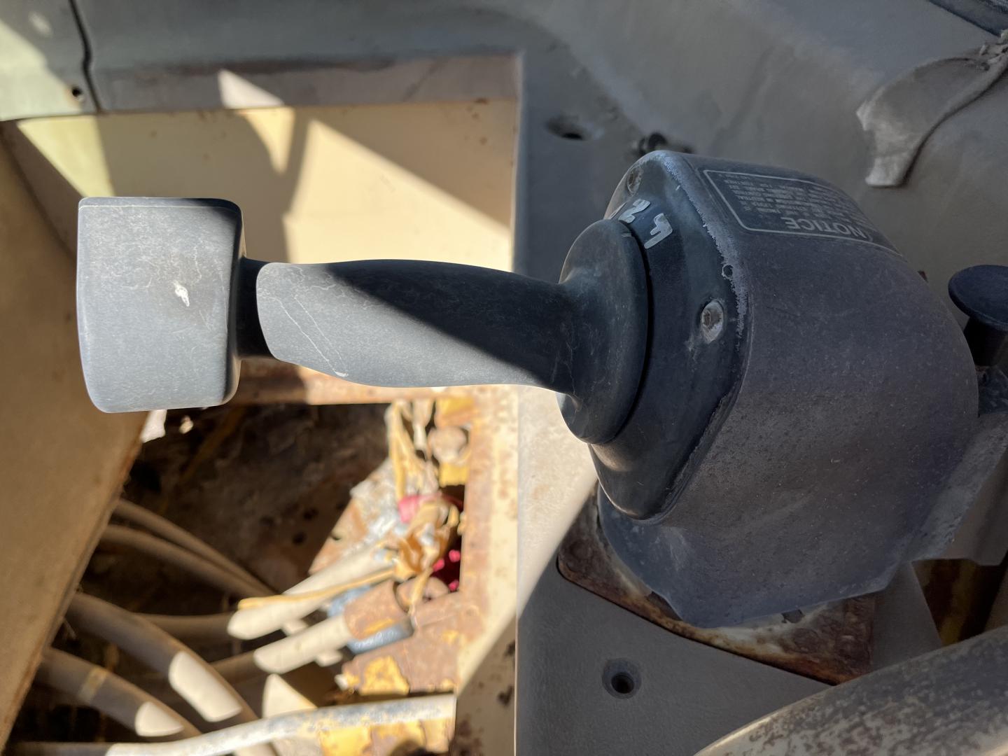 ./imagenes/INVOICE/2019/15321/TOPADOR FRONATAL CATERPILLAR D6R LGP (34).JPG